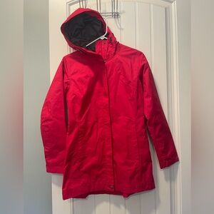 NWOT Columbia Omni-Tech Rain Jacket / Raincoat